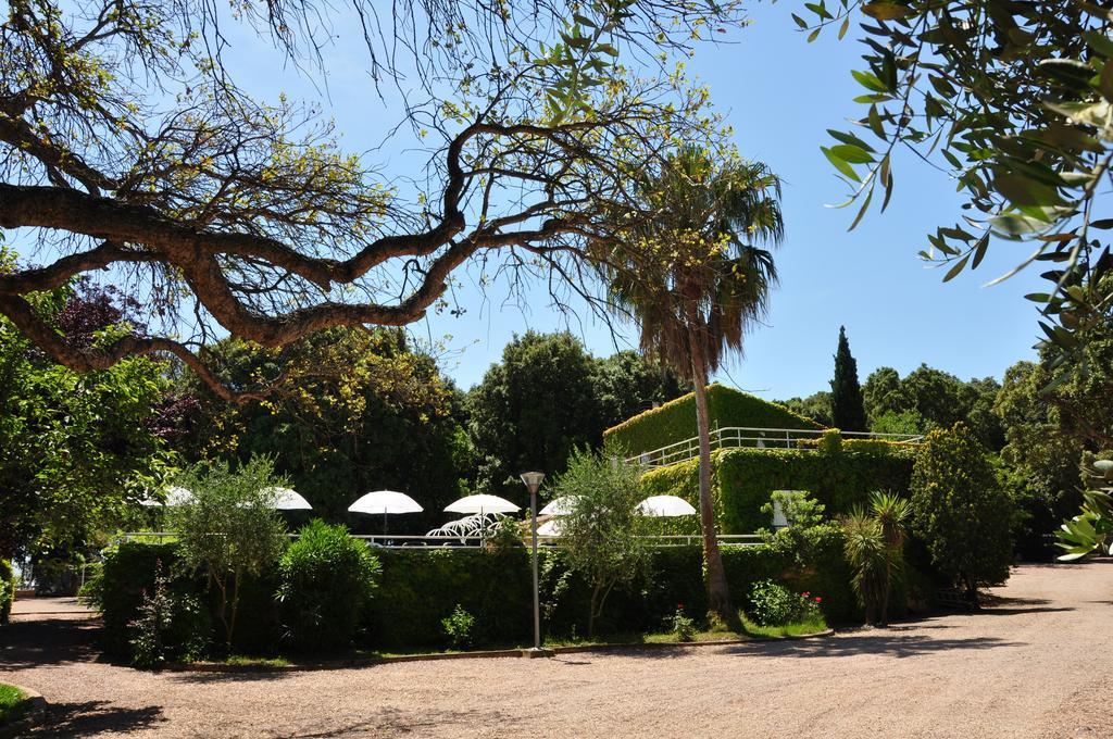 Sole E Mare Aparthotel Santa-Maria-Poggio  ภายนอก รูปภาพ