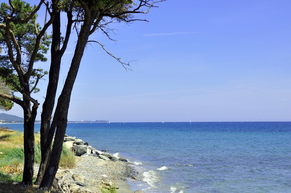 Sole E Mare Aparthotel Santa-Maria-Poggio  ภายนอก รูปภาพ
