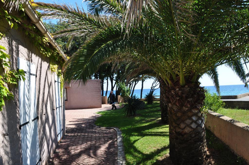 Sole E Mare Aparthotel Santa-Maria-Poggio  ภายนอก รูปภาพ