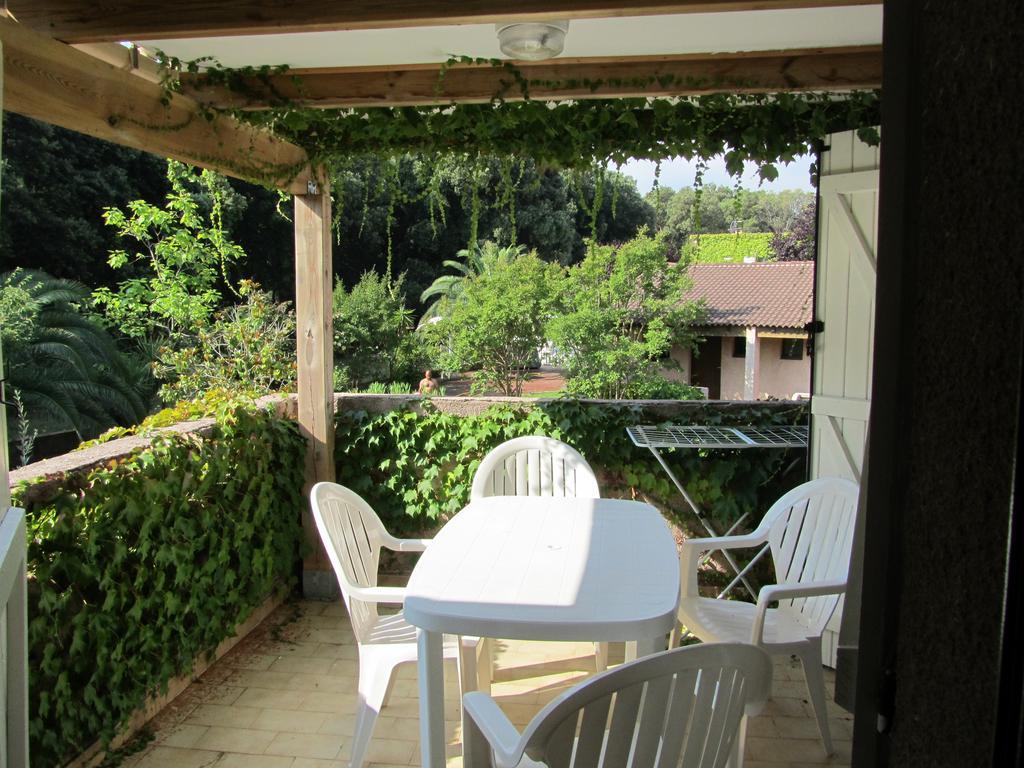 Sole E Mare Aparthotel Santa-Maria-Poggio  ห้อง รูปภาพ