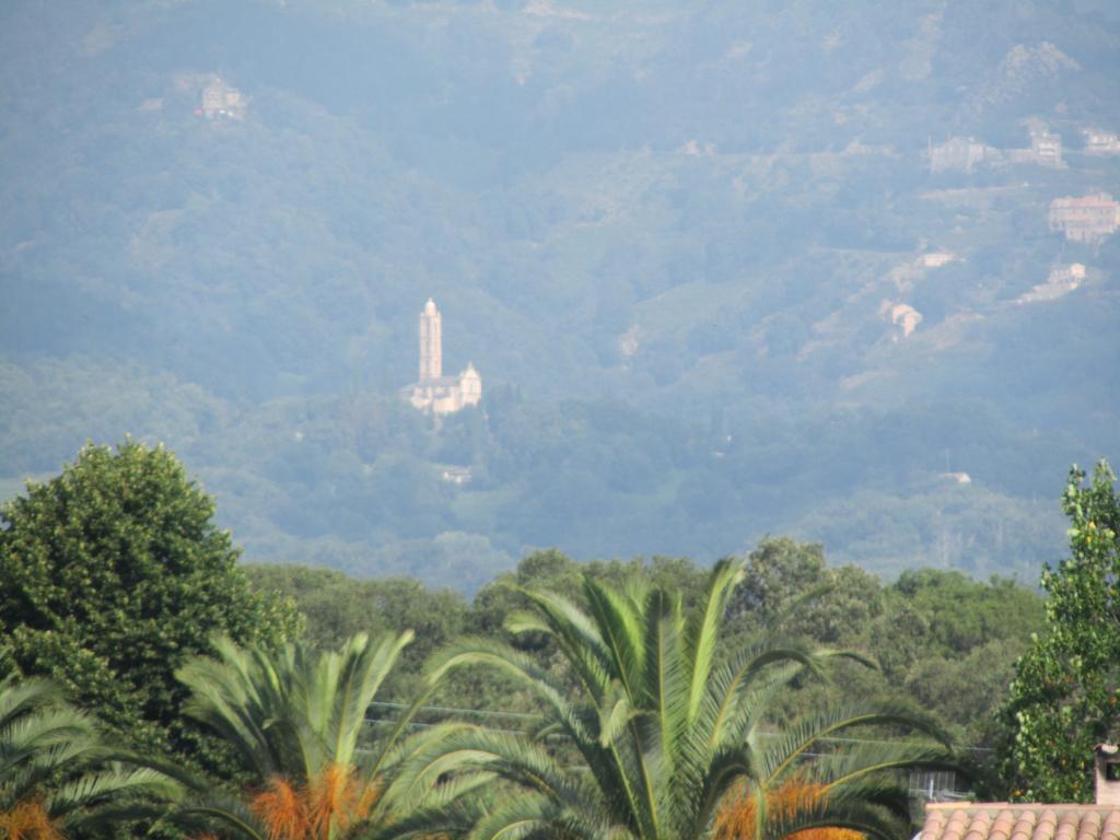 Sole E Mare Aparthotel Santa-Maria-Poggio  ภายนอก รูปภาพ