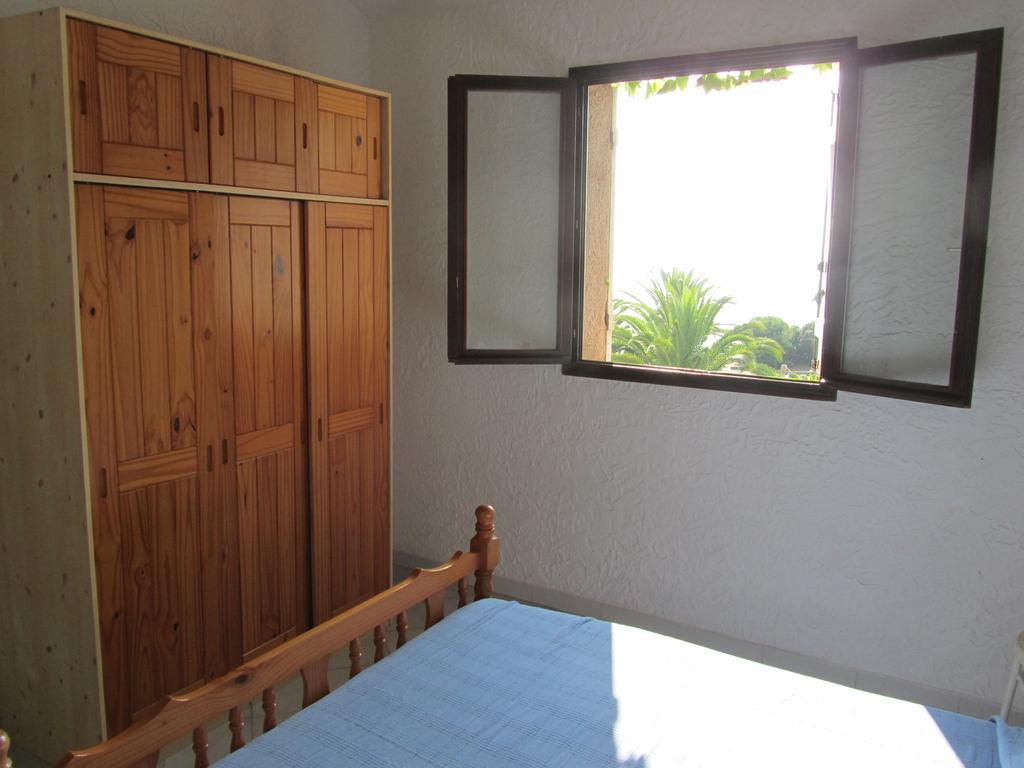 Sole E Mare Aparthotel Santa-Maria-Poggio  ห้อง รูปภาพ