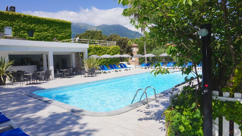 Sole E Mare Aparthotel Santa-Maria-Poggio  ภายนอก รูปภาพ