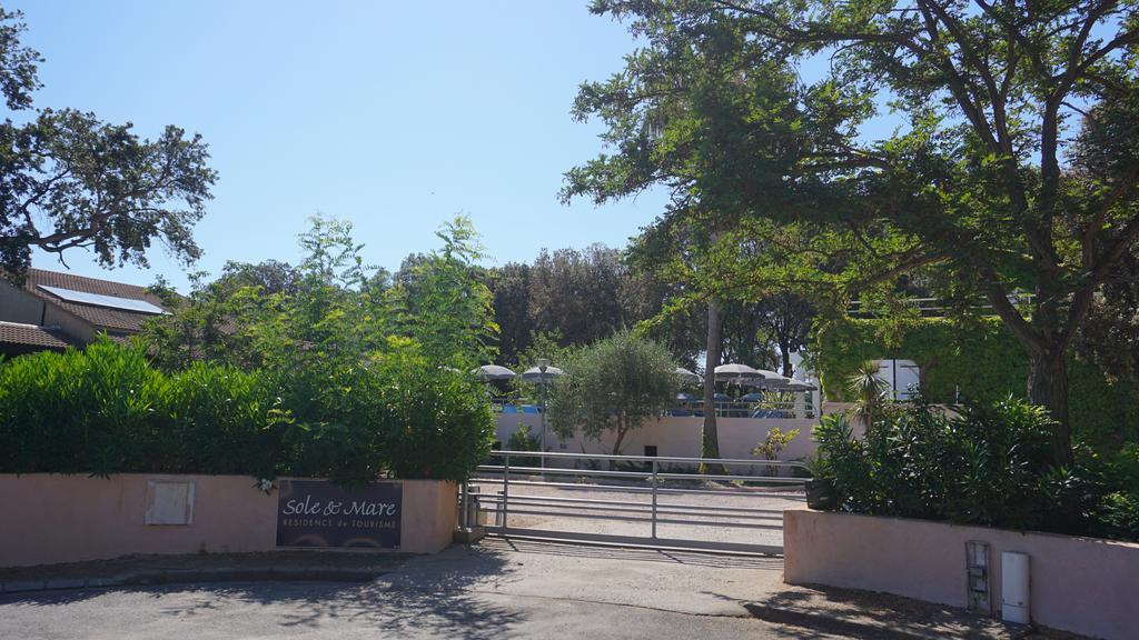 Sole E Mare Aparthotel Santa-Maria-Poggio  ภายนอก รูปภาพ